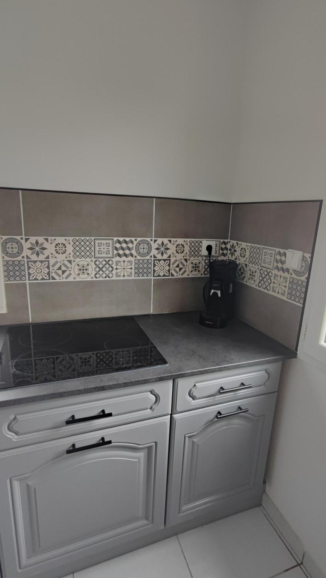 Appartement Cosy Uchaud Екстер'єр фото